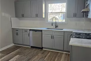 4218 Bramlet Pl, Greensboro, NC 27407 - Photo 7