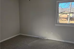 4218 Bramlet Pl, Greensboro, NC 27407 - Photo 17