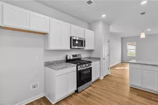 5158 Fallmeade Rd, Kernersville, NC 27284 - Photo 13