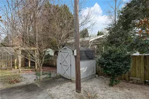 1104 Hobbs Rd, Greensboro, NC 27410 - Photo 41