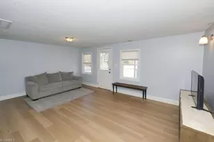 818 Candy Creek Rd, Reidsville, NC 27320 - Photo 3