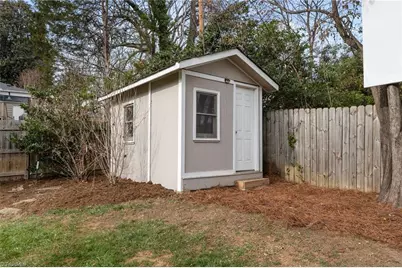 2009 Downing Street, Greensboro, NC 27410 - Photo 25