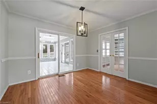 2009 Downing St, Greensboro, NC 27410 - Photo 9