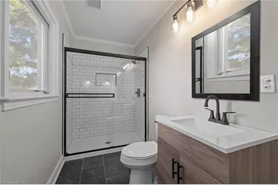 2009 Downing Street, Greensboro, NC 27410 - Photo 15