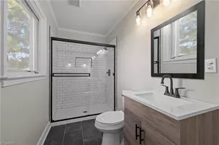 2009 Downing St, Greensboro, NC 27410 - Photo 15