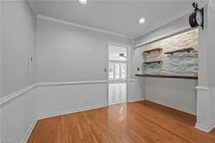 2009 Downing St, Greensboro, NC 27410 - Photo 5