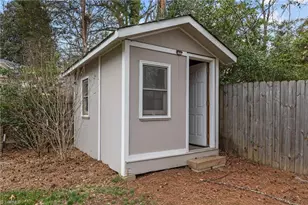 2009 Downing St, Greensboro, NC 27410 - Photo 39