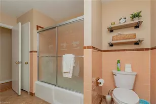 421 Dove Point, Lexington, NC 27295 - Photo 21