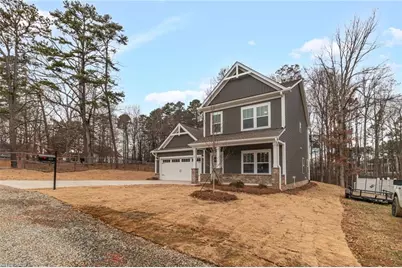 122 Royal Kings Court #1030, Winston-Salem, NC 27127 - Photo 3