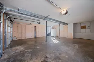 402 Eva Ln, Greensboro, NC 27455 - Photo 25