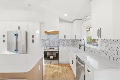 731 Quarterstaff Road, Winston-Salem, NC 27104 - Photo 21