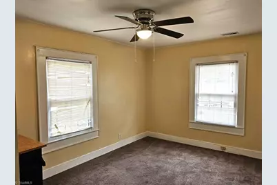 901 Grace Avenue, Burlington, NC 27217 - Photo 9