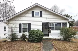 901 Grace Ave, Burlington, NC 27217 - Photo 1