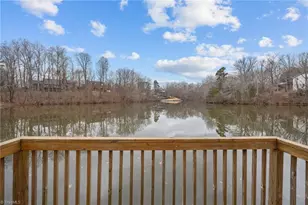 308 Canterbury Dr, High Point, NC 27262 - Photo 33