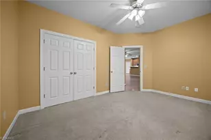 308 Canterbury Dr, High Point, NC 27262 - Photo 21