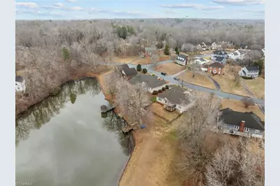 308 Canterbury Drive, High Point, NC 27262 - Photo 43