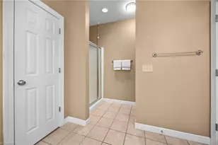 308 Canterbury Dr, High Point, NC 27262 - Photo 17