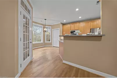 308 Canterbury Drive, High Point, NC 27262 - Photo 7