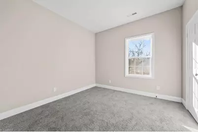 105 Charles Street, Thomasville, NC 27360 - Photo 23