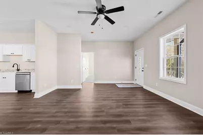 105 Charles Street, Thomasville, NC 27360 - Photo 13