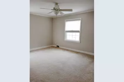 801 W Parkway Avenue, High Point, NC 27262 - Photo 23