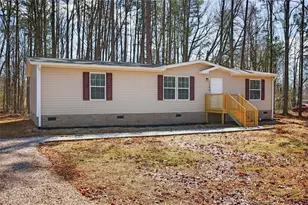 1395 Safrit Rd, Salisbury, NC 28146 - Photo 3