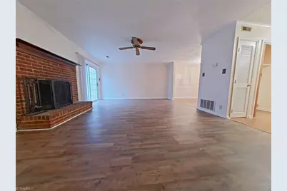 1177 Glendale Drive, Greensboro, NC 27406 - Photo 7