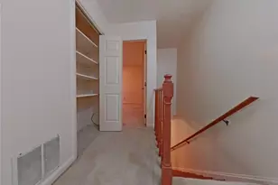 1177 Glendale Dr, Greensboro, NC 27406 - Photo 9