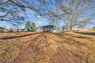 4179 Deerfield Dr, Maiden, NC 28650 - Photo 29