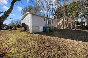 311 E Lebanon St, Mount Airy, NC 27030 - Photo 19