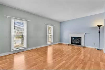 8 Knoll Brook Court, Greensboro, NC 27407 - Photo 5