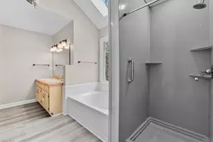 8 Knoll Brook Ct, Greensboro, NC 27407 - Photo 21