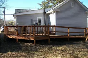 312 Bridge St, Eden, NC 27288 - Photo 3