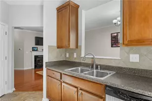 2313 Hartfield Cir, Winston-Salem, NC 27103 - Photo 11