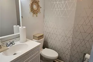 303 Lamplighter Cir, Winston-Salem, NC 27104 - Photo 5