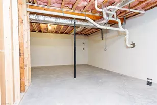 129 E Oakdale St, Mount Airy, NC 27030 - Photo 23