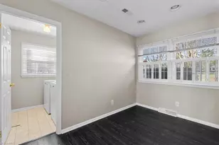 4511 Graham Rd, Greensboro, NC 27410 - Photo 17