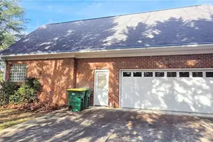 105 Sprinkle Mill Cir, Lewisville, NC 27023 - Photo 39