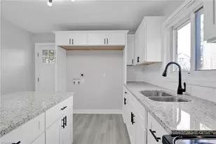 9 Grant St, Lexington, NC 27292 - Photo 17