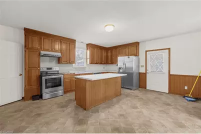 814 Martin Street, Eden, NC 27288 - Photo 15