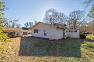 814 Martin St, Eden, NC 27288 - Photo 33