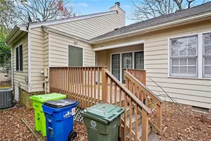 1201 Deptford Ct, Raleigh, NC 27609 - Photo 19