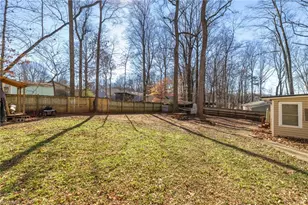 7157 Mantlewood Ln, Kernersville, NC 27284 - Photo 31