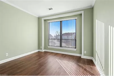 411 Washington Street #209, Greensboro, NC 27401 - Photo 3