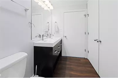 411 Washington Street #209, Greensboro, NC 27401 - Photo 19
