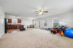 112 York Pl, Linwood, NC 27299 - Photo 9