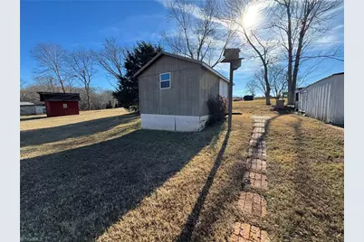 601 Meadowbrook Drive, King, NC 27021 - Photo 15