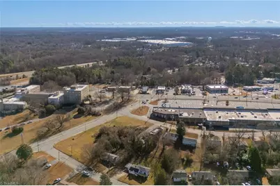 2622 Woodruff Avenue, High Point, NC 27265 - Photo 43