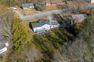 2622 Woodruff Ave, High Point, NC 27265 - Photo 39