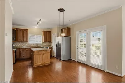 4623 Village Square Court, Greensboro, NC 27409 - Photo 9